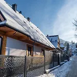 Zubkowy Apartman *